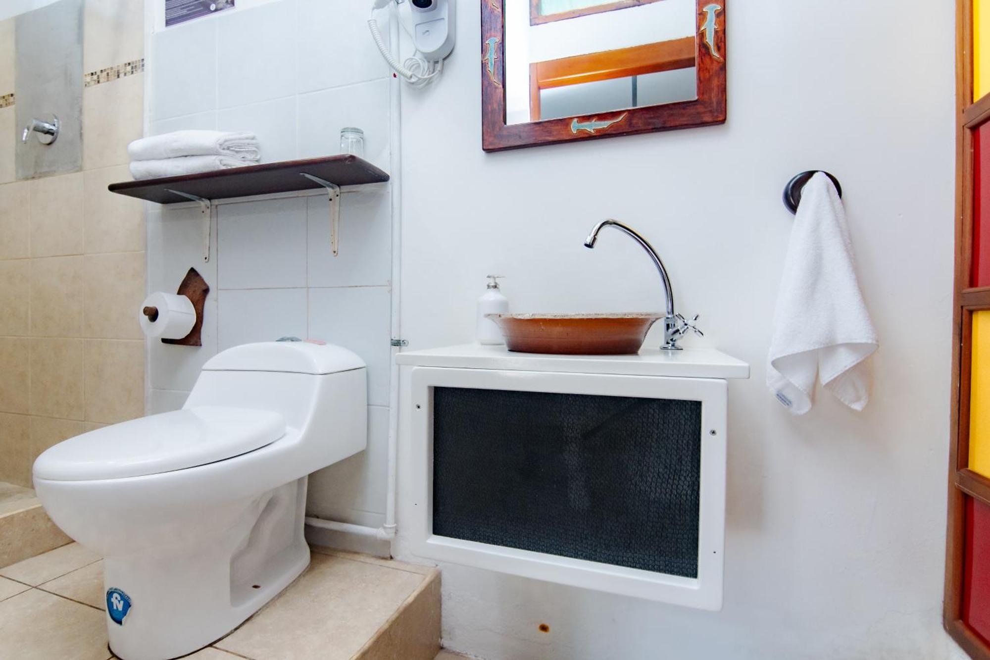 La K-Leta Boutique Guesthouse Puerto Ayora  Dış mekan fotoğraf