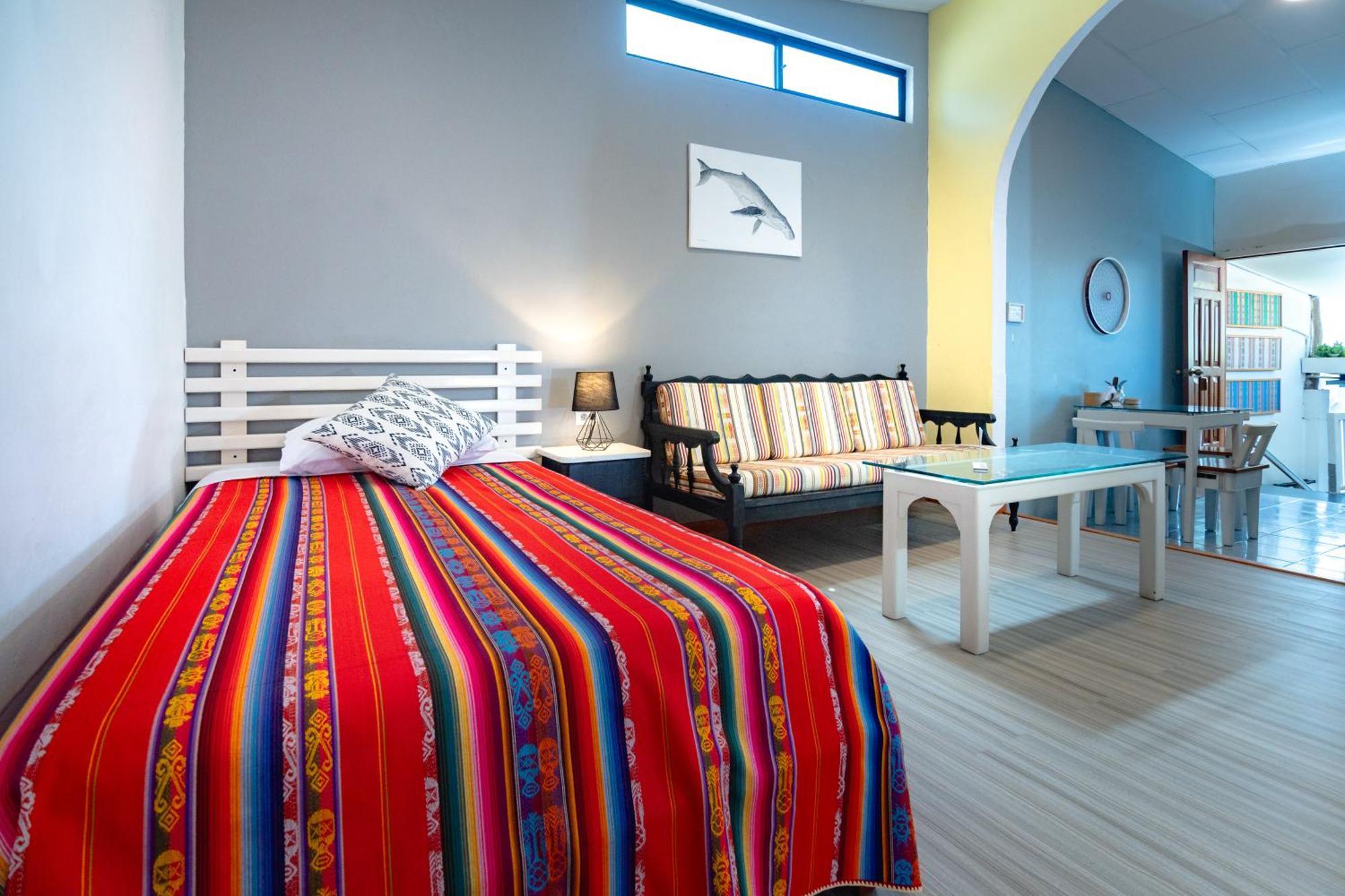 La K-Leta Boutique Guesthouse Puerto Ayora  Dış mekan fotoğraf