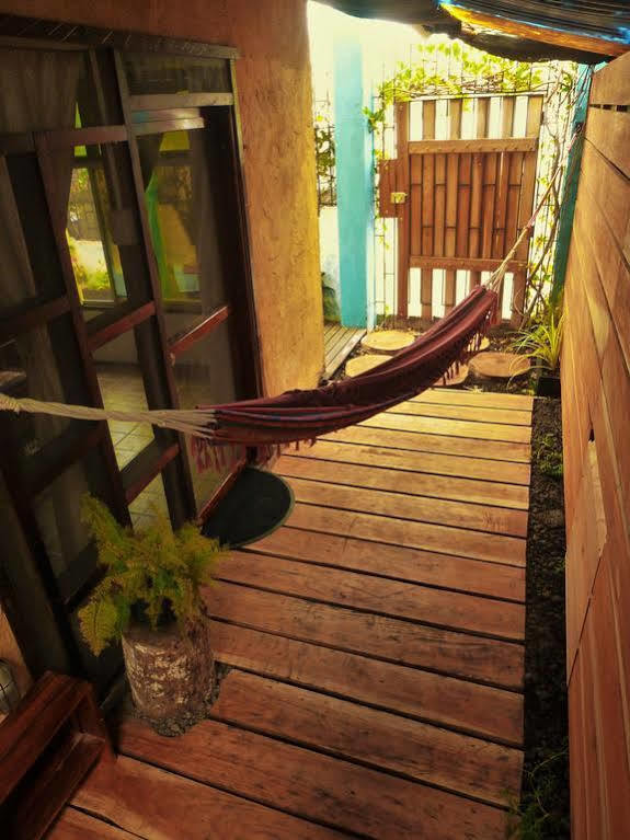 La K-Leta Boutique Guesthouse Puerto Ayora  Dış mekan fotoğraf